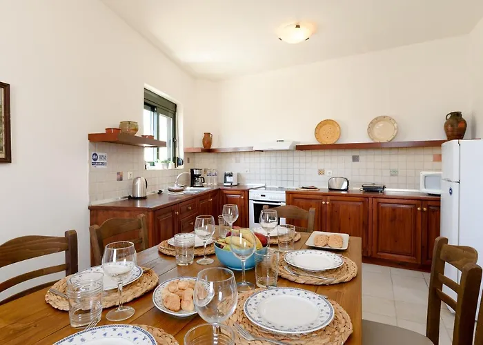 Meitani Villa Kattavia